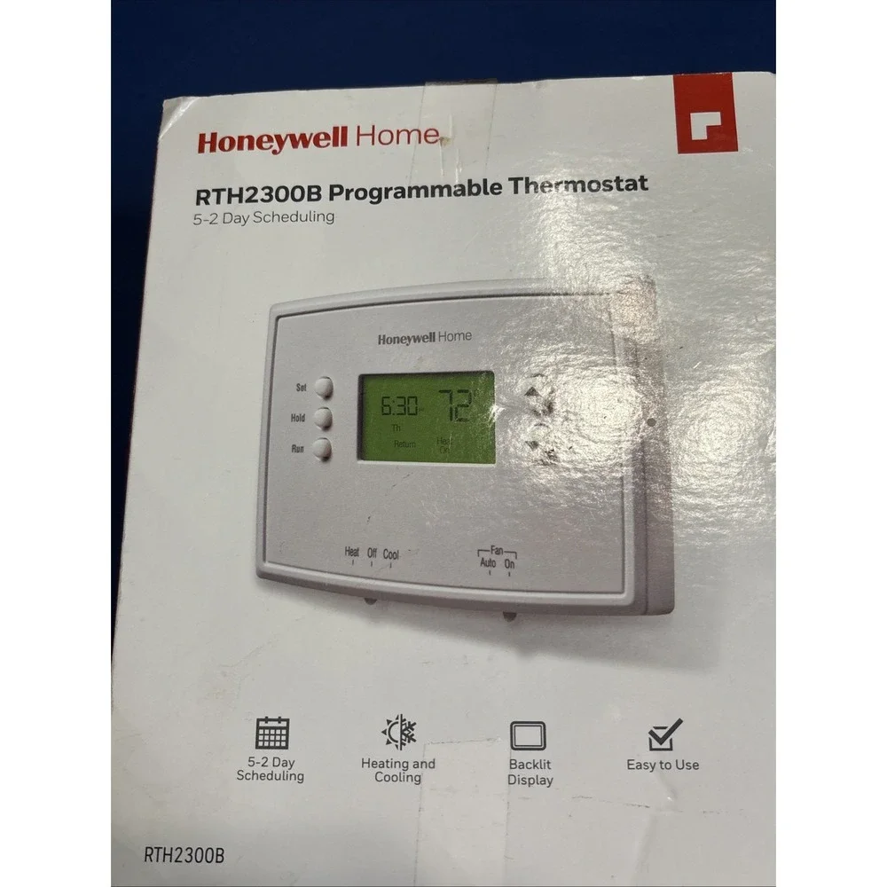 Honeywell 5-2 Day Programmable Thermostat (RTH2300B1038) - Untested